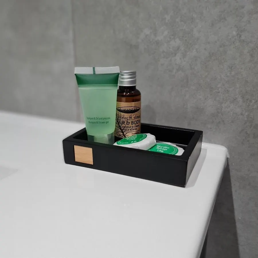 아파트 Halo Green Apartament 브로츠와프